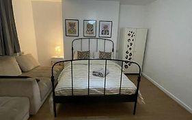 4 Bedroom Guest Apartment In The Heart Of Shoreditch